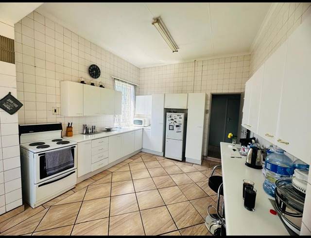 3 BEDROOM HOUSE FOR SALE IN DELVILLE